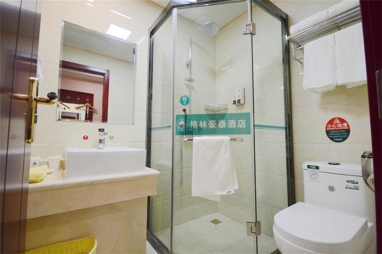 Greentree Inn Henan Qinyang Middle Huaifu Road Express Hotel Exterior foto