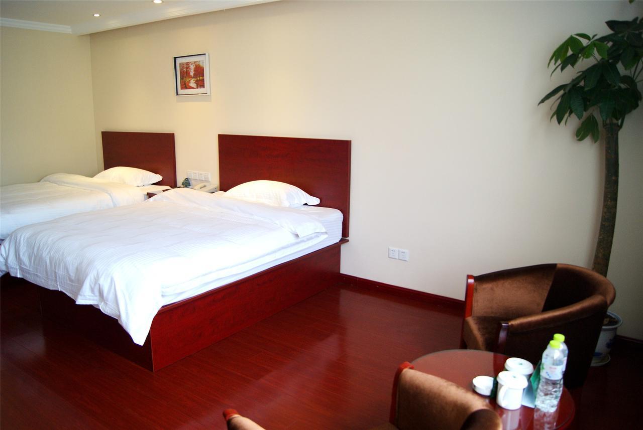 Greentree Inn Henan Qinyang Middle Huaifu Road Express Hotel Exterior foto
